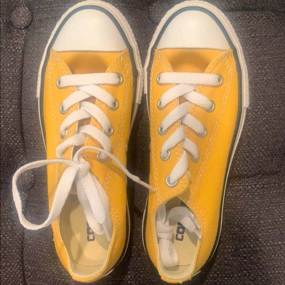 NWOT Yellow Converse-Size 13